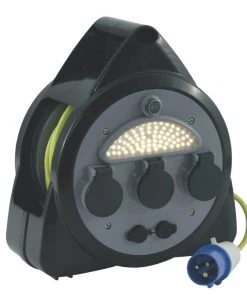 CAMPING ACCESSORIES Outwell Mains 3 Way Roller Kit With 3 Sockets, USB & Light