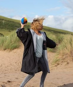 Dryrobe Advance Kids Short Sleeve BLACK BLUE OUTDOOR LIVING