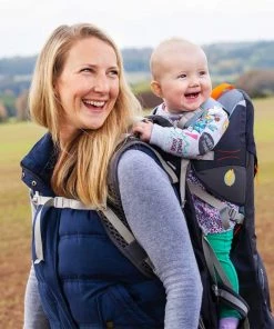 OUTDOOR LIVING LittleLife Cross Country S4 Child Carrier