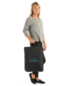 OUTDOOR LIVING Osprey Hooded Changing Towel