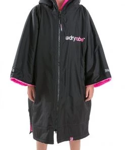 Dryrobe Advance Kids Short Sleeve BLACK PINK OUTDOOR LIVING