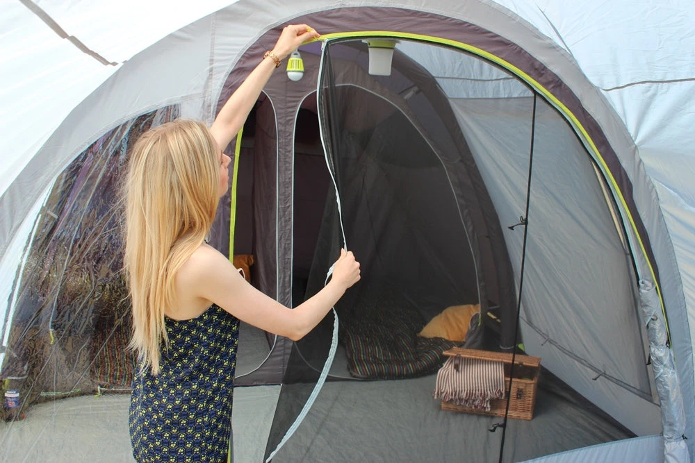 Outdoor Revolution Cruiz 4.0 With Snug Rug And Footprint Inflatable Tent