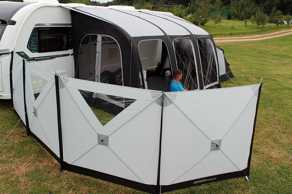 2021 Tents Outdoor Revolution Pronto Windbreak