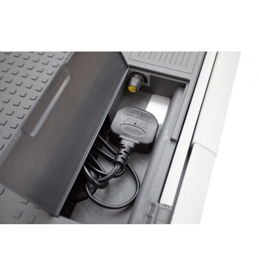 Vango E-Pinnacle 30L Electric Coolbox COOKING